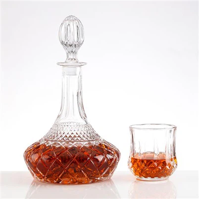 750ml boutèy wiski espesyal